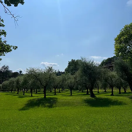 Crb Manerba Apartament *